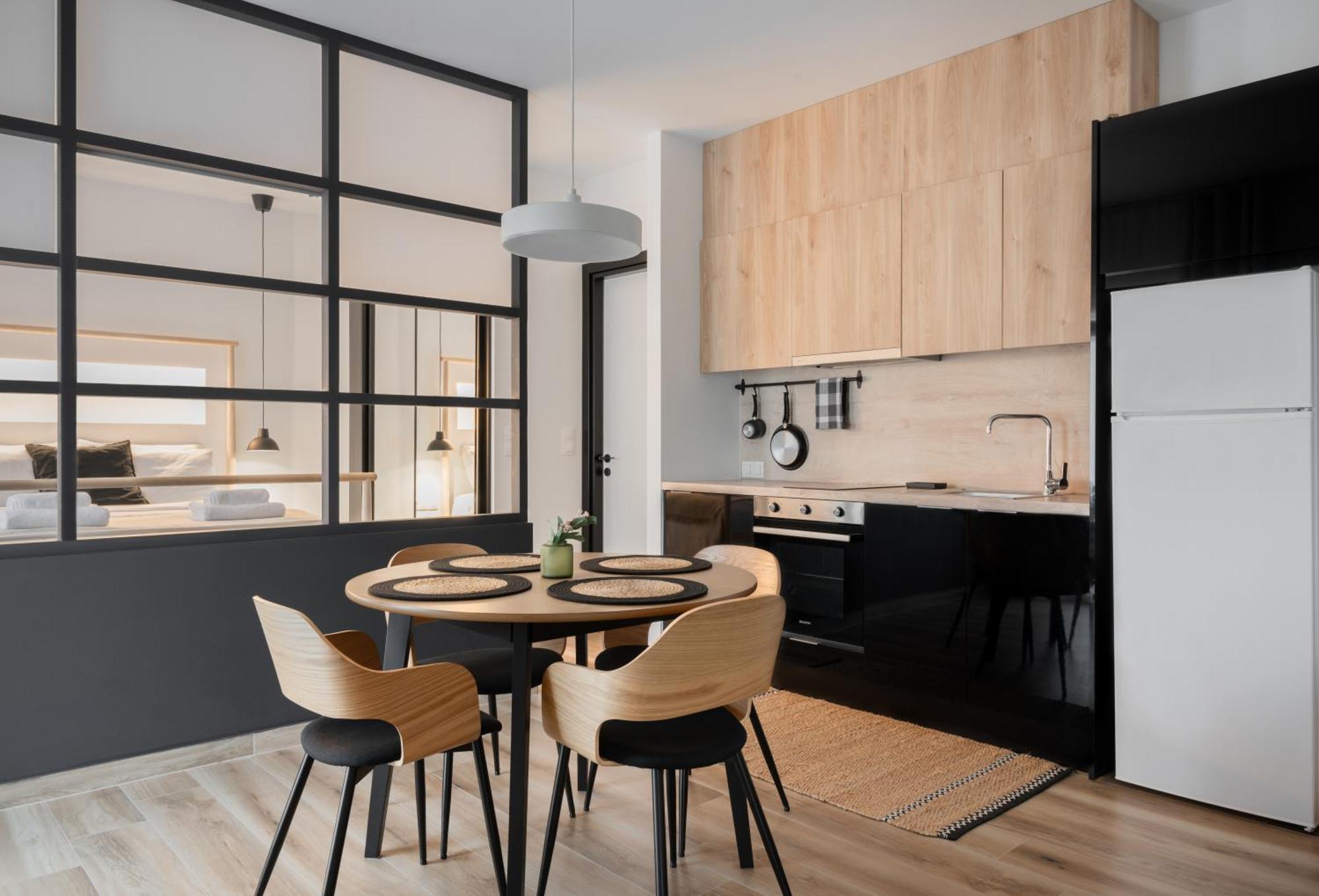 Alyvia Central Apartment 1 Janina Zewnętrze zdjęcie